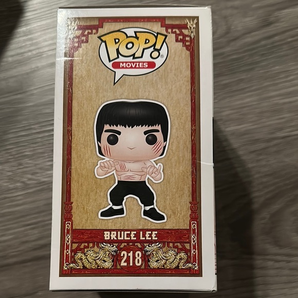 Funko Pop! Bruce Lee Metallic Gold Edition - Picture 4 of 6